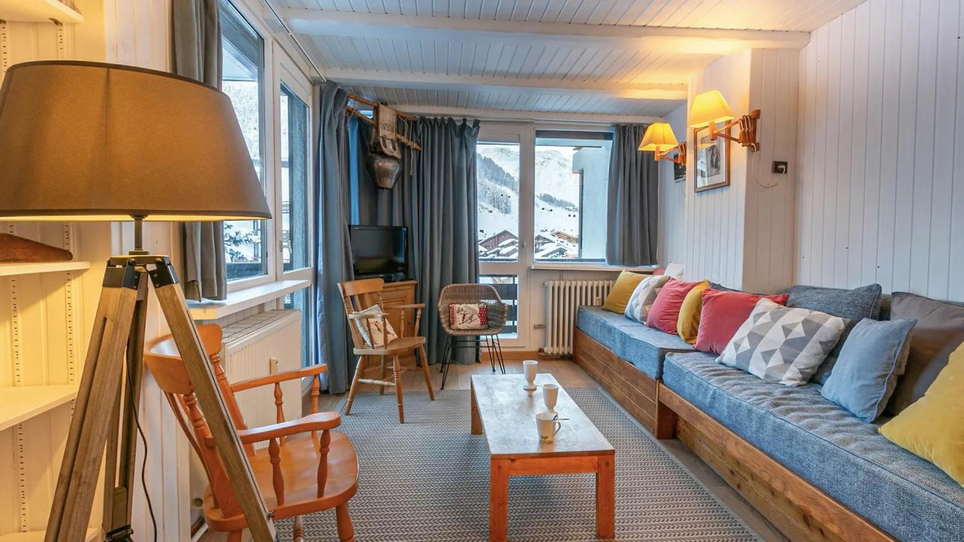 Appartement 4 Pieces Avec Balcon, Wifi Et Parking Couvert - Fr-1-694-38 Val-dʼIsère